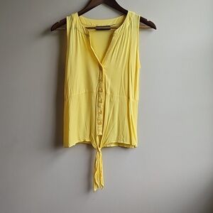 Lemon Yellow Sleeveless Top INC International Concepts Size Small